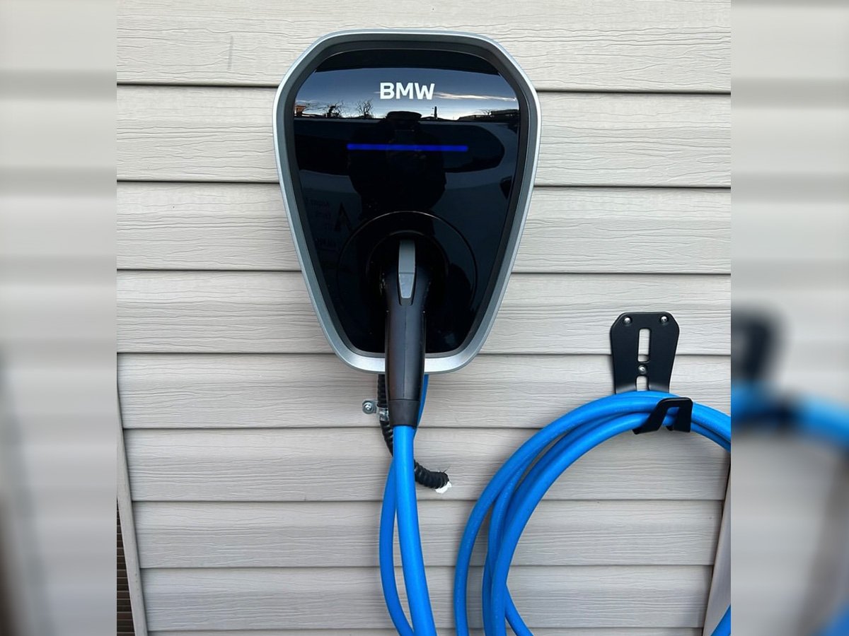 Multiple-Ev-Charger-stations-BMW-installed-by-Advance-Net-Electric