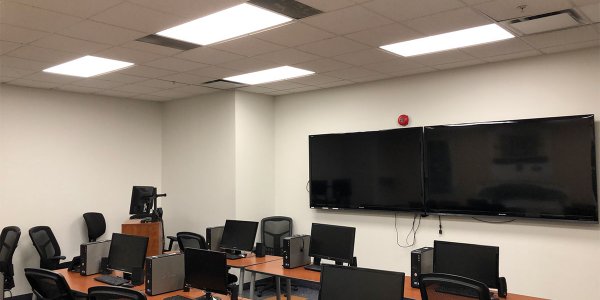 lighting-upgrade-CAE--aviation-training-classroom-TV-after-toronto-gta-advance-net-electric