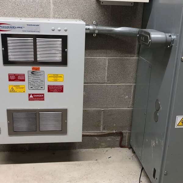 power-factor-box-station-close-up-toronto-indoor-advance-net-electric